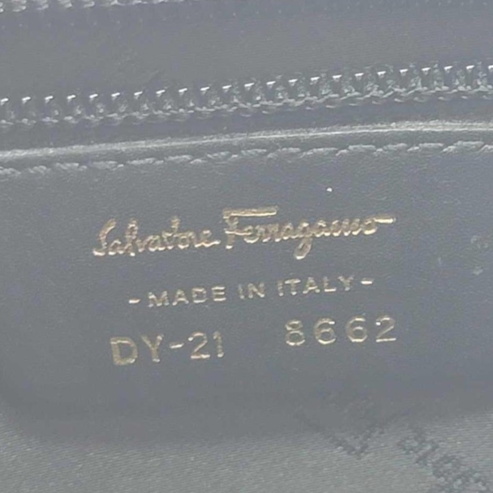 Salvatore Ferragamo Shoulder Bag - Picture 4 of 5